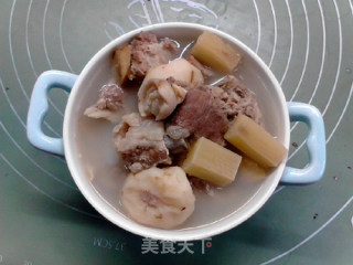 马蹄竹蔗羊肉排骨汤的做法步骤：17