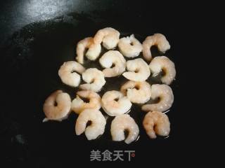 虾仁娃娃菜的做法步骤：3