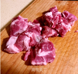 羊肉萝卜煲-冬日进补正当时的做法步骤：1