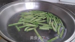 酥豆角的做法步骤：2