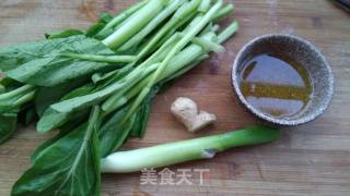 炝炒菜心的做法步骤：1