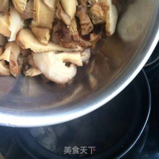 花菇鸡汤的做法步骤：5