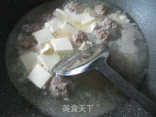 肉丸子豆腐汤的做法步骤：11