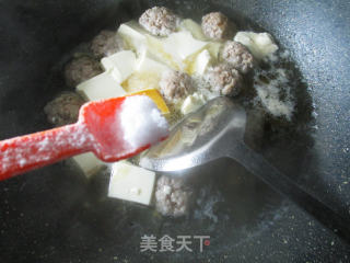 肉丸子豆腐汤的做法步骤：13