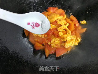西红柿炒鸡蛋的做法步骤：9