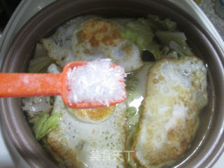 鸭蛋大白菜肉骨汤的做法步骤：11