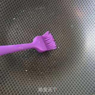 煎鸡脯肉牛油果蔬菜沙拉的做法步骤：7