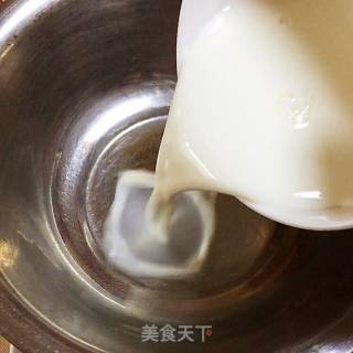 全蛋版蛋挞的做法步骤：2