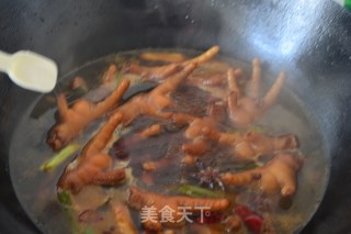 酱凤爪的做法步骤：9