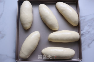 烤肠仔面包的做法步骤：11