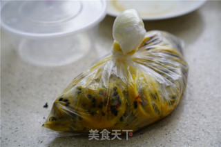 百香果柠檬鸡爪的做法步骤：8