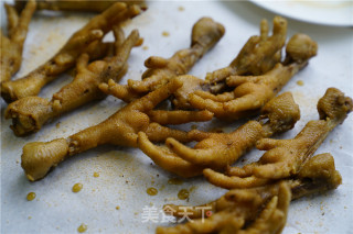 脆皮卤鸡爪的做法步骤：6