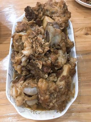 清炖大骨头的做法步骤：6