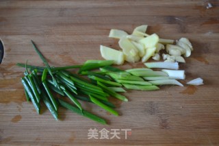 蜂蜜麻香烤翅的做法步骤：2
