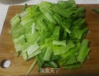 豆豉鲮鱼油麦菜的做法步骤：1