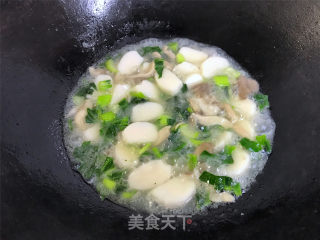 青菜菌菇汤年糕的做法步骤：8