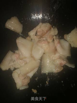 香辣回锅肉的做法步骤：3