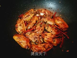 煎炒鸡翅的做法步骤：11