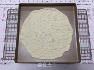 水果脆皮肠薄底披萨的做法步骤：9
