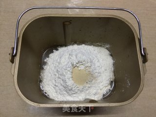 全麦麻薯软欧包的做法步骤：1