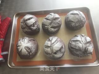 黑米软欧包的做法步骤：6