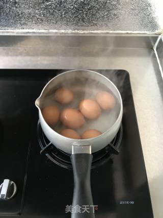鸡翅根卤蛋的做法步骤：4