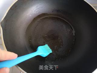 如何做葱花鸡蛋饼的做法步骤：8