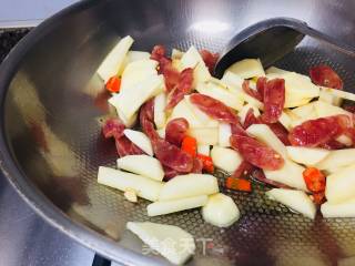 腊肠炒土豆的做法步骤：6