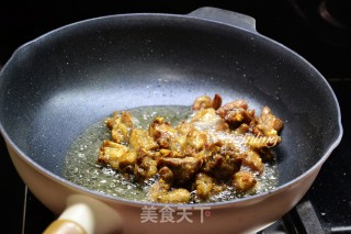 茄汁花菜炒排骨的做法步骤：3