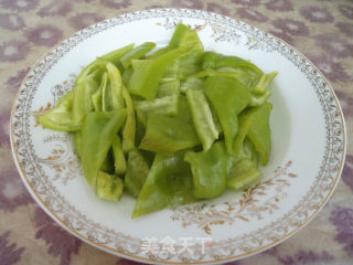 五花肉炒杏鲍菇的做法步骤：2