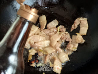 五花肉炒杏鲍菇的做法步骤：7