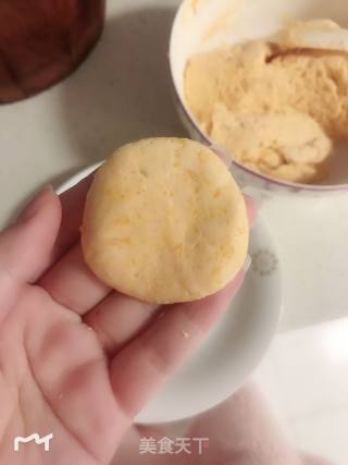 南瓜饼的做法步骤：6