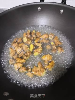 姜枣膏的做法步骤：1