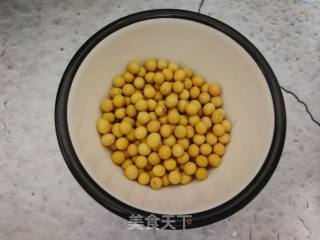 南瓜豆浆的做法步骤：1