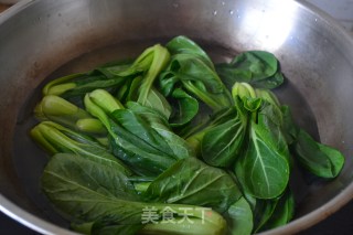 香菇扒青菜的做法步骤：3
