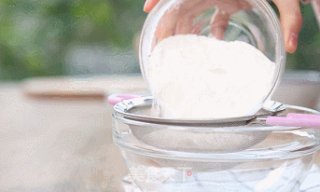 【黑糖珍珠脏脏泡芙】一言不合就爆浆的做法步骤：6