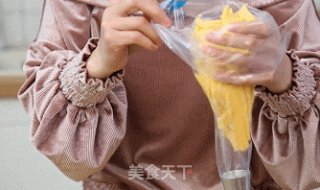 【黑糖珍珠脏脏泡芙】一言不合就爆浆的做法步骤：12