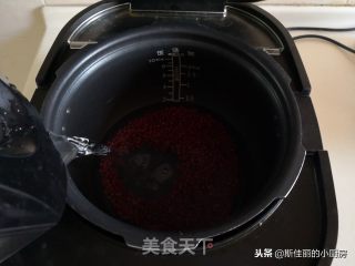 南瓜小汤圆红豆汤的做法步骤：4