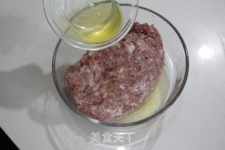 自制广式腊肠的做法步骤：2