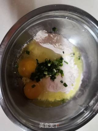 鸡蛋香肠卷的做法步骤：1