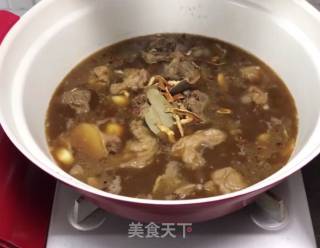 萝卜炖牛腩的做法步骤：6