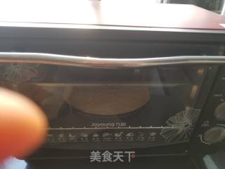 虾仁彩椒披萨的做法步骤：3