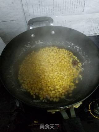 黄豆炒胡萝卜的做法步骤：1