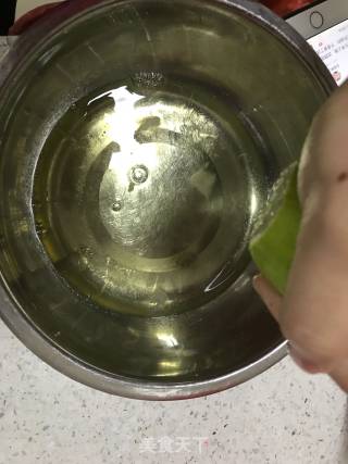 酸奶蛋糕的做法步骤：4