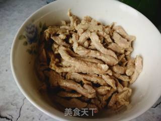 肉丝带底(怎么让肉丝更滑嫩)的做法步骤：9