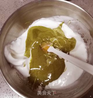 抹茶坚果蛋糕的做法步骤：4