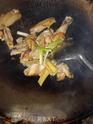 咖喱鸡肉饭的做法步骤：5