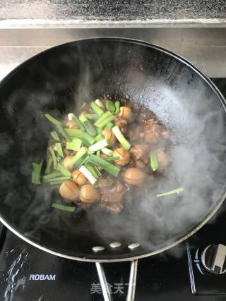 鸡块卤鹌鹑蛋的做法步骤：9