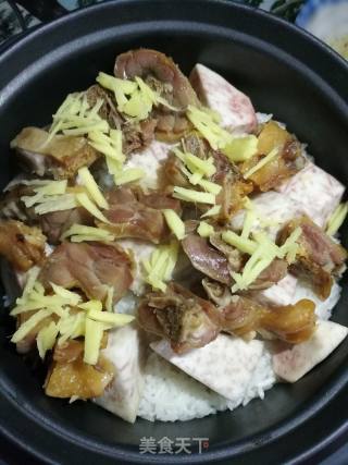 电饭锅腊味饭的做法步骤：4
