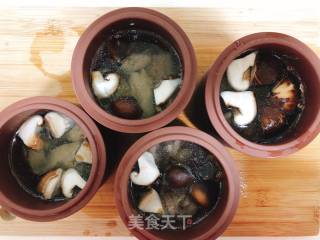 香菇鸡腿汤的做法步骤：5